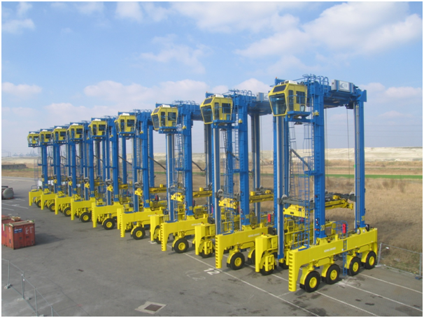 Port Straddle Carriers Market